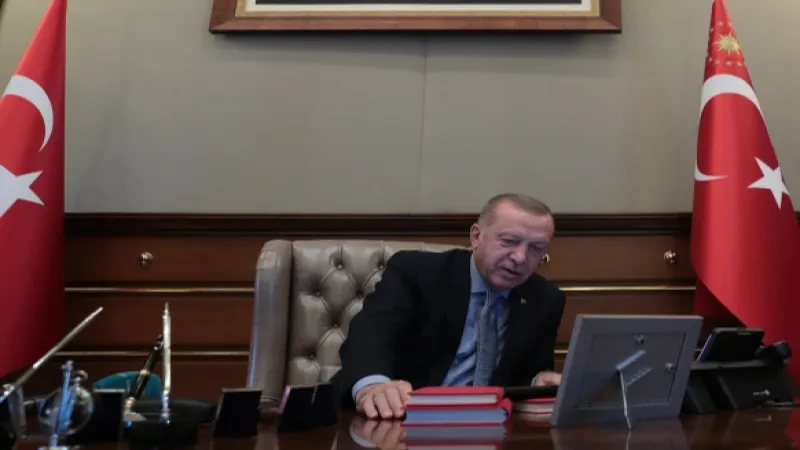 Cumhurbaşkanı Erdoğan'dan yangınzedelere 'geçmiş olsun' telefonu