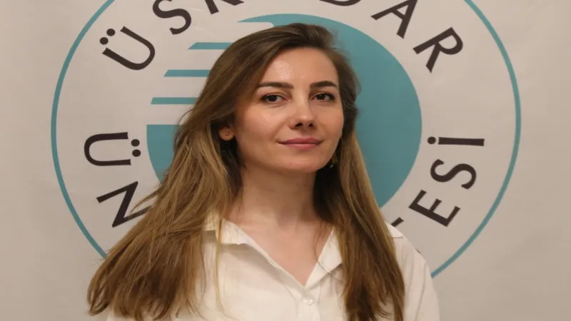 Takma kirpik kullanımında göz sağlığına dikkat!