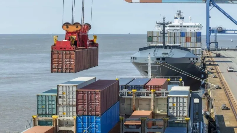 Dış ticaret açığı yıllık yüzde 56 arttı!